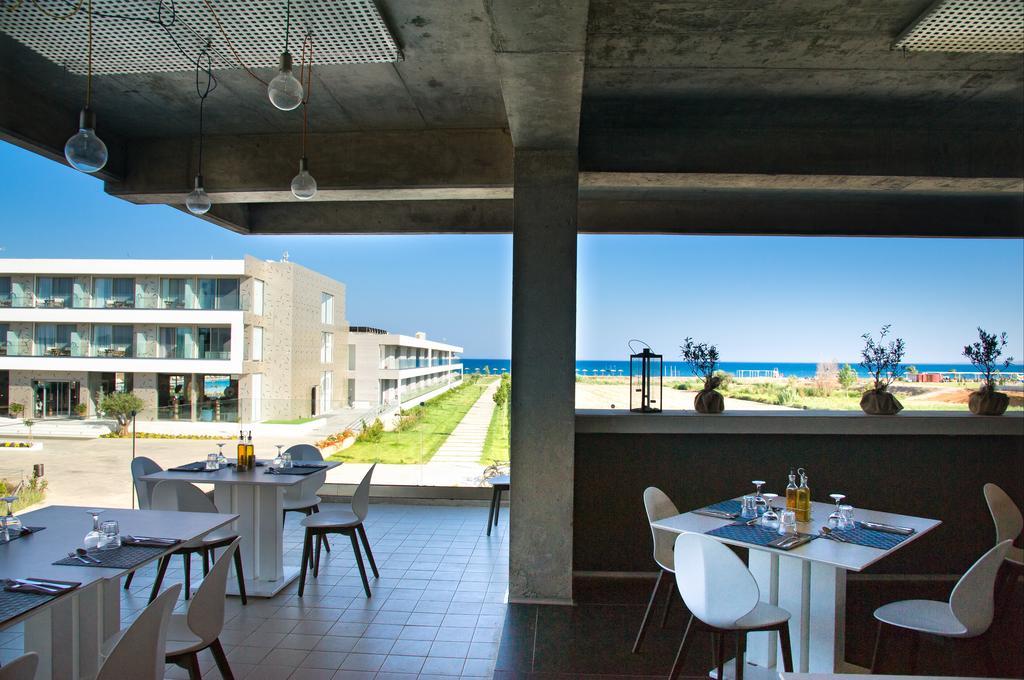 Buca Beach Resort Messíni Buitenkant foto