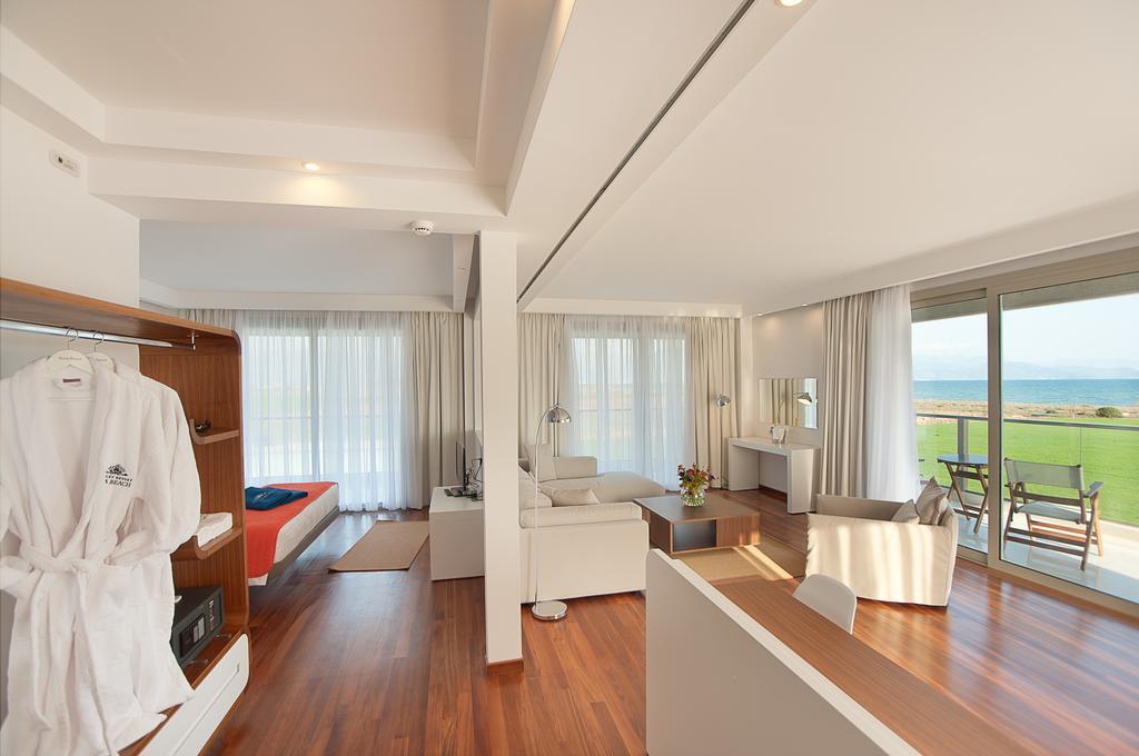 Buca Beach Resort Messíni Kamer foto